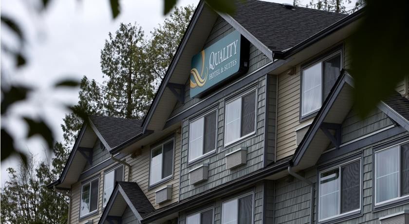 Quality Hotel & Suites Langley Eksteriør billede